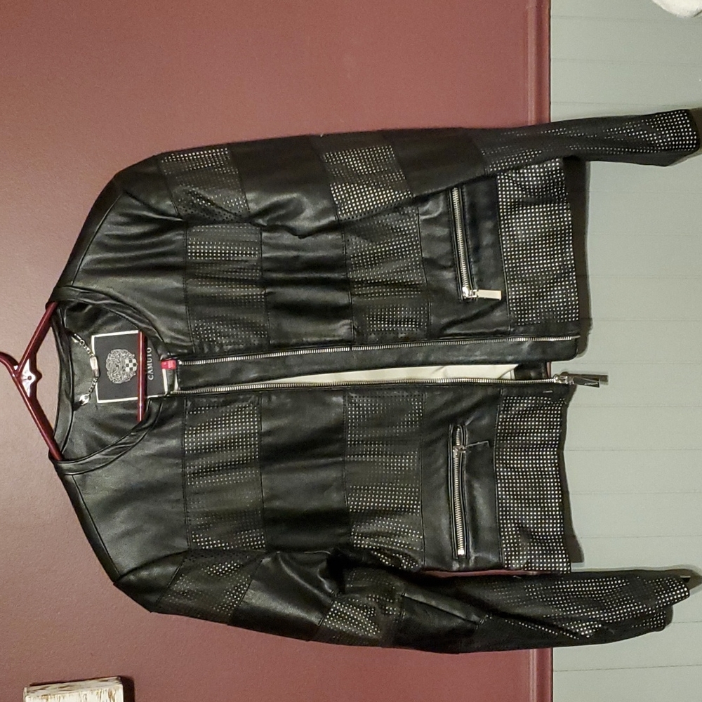 Super sexy leather jacket!!